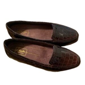 Clarks Gael Angora Loafer Comfort Crocodile Skin Embossed Brown Women Size 7.5